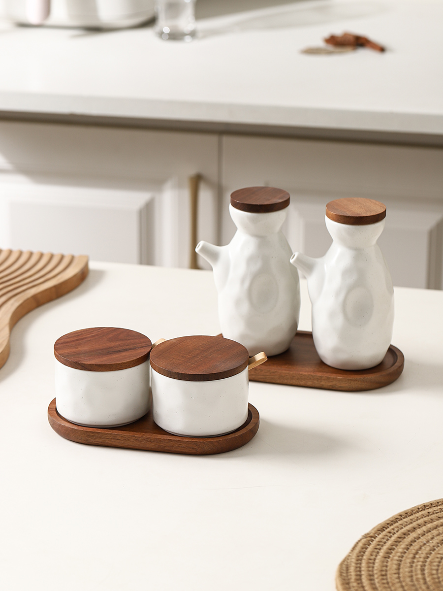 Home Cooking Utensil Set - Retro Japanese Style Ceramic Seasoning Jar
